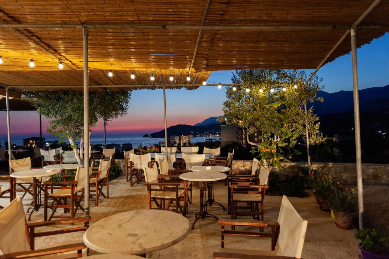 Toni Retzo Rooms Himarë Dış mekan fotoğraf