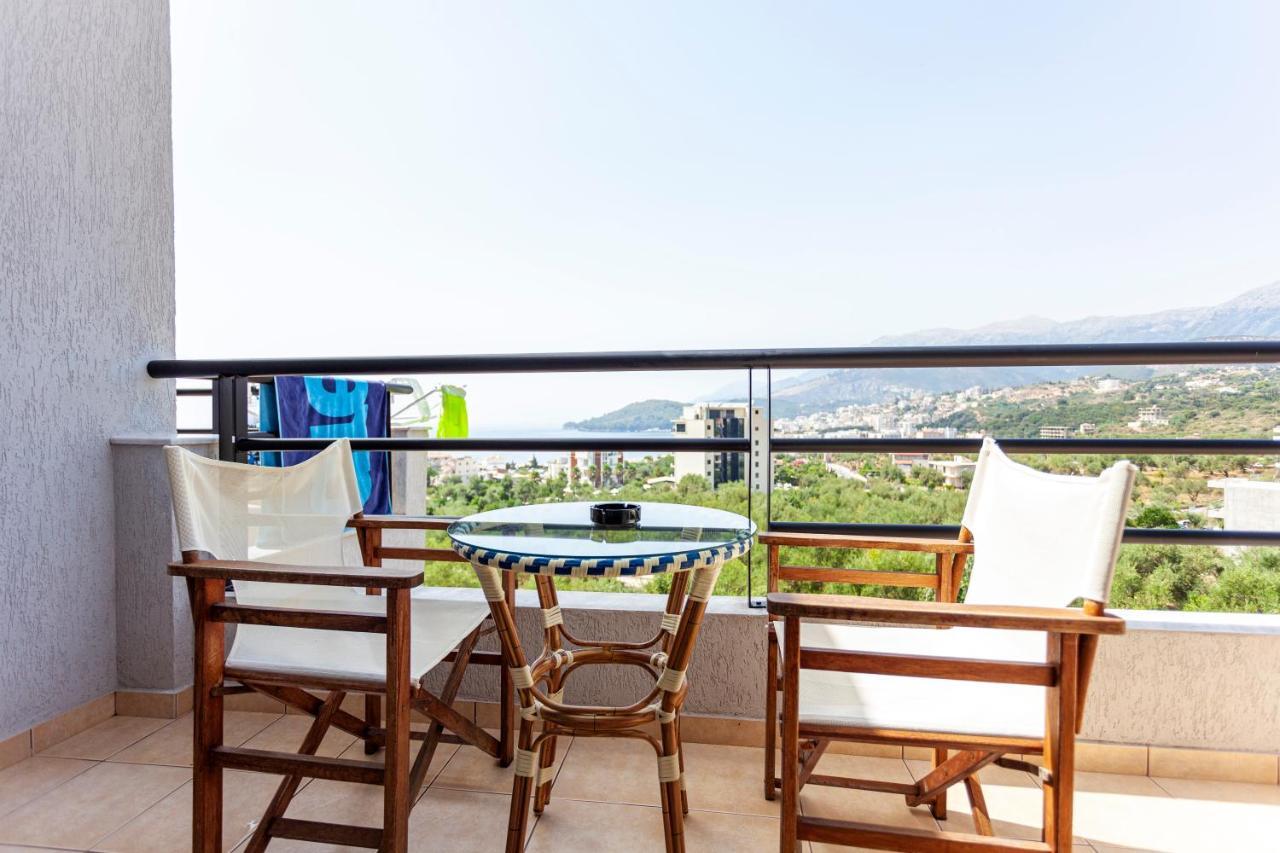 Toni Retzo Rooms Himarë Dış mekan fotoğraf