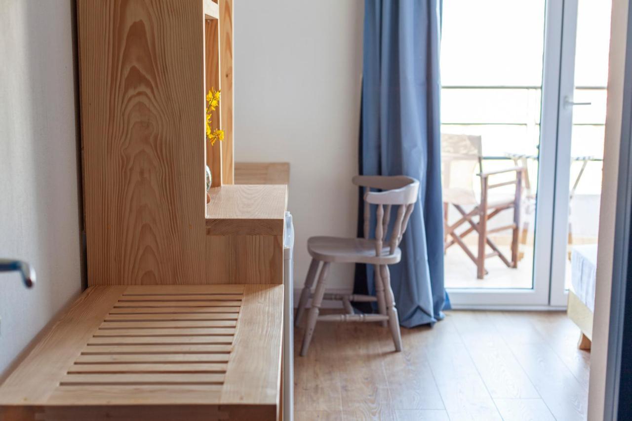 Toni Retzo Rooms Himarë Dış mekan fotoğraf