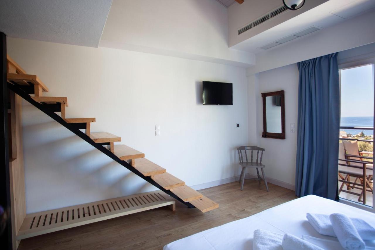 Toni Retzo Rooms Himarë Dış mekan fotoğraf