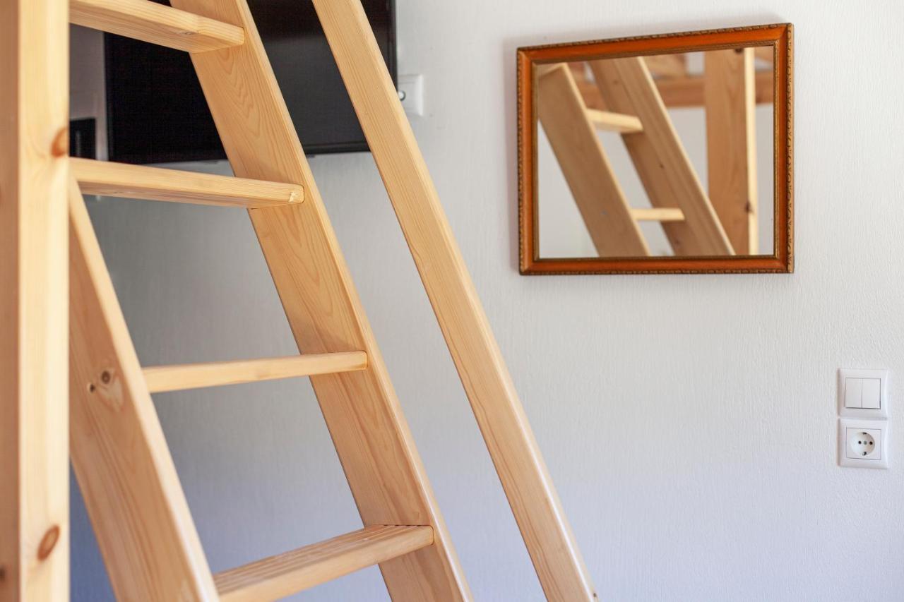 Toni Retzo Rooms Himarë Dış mekan fotoğraf
