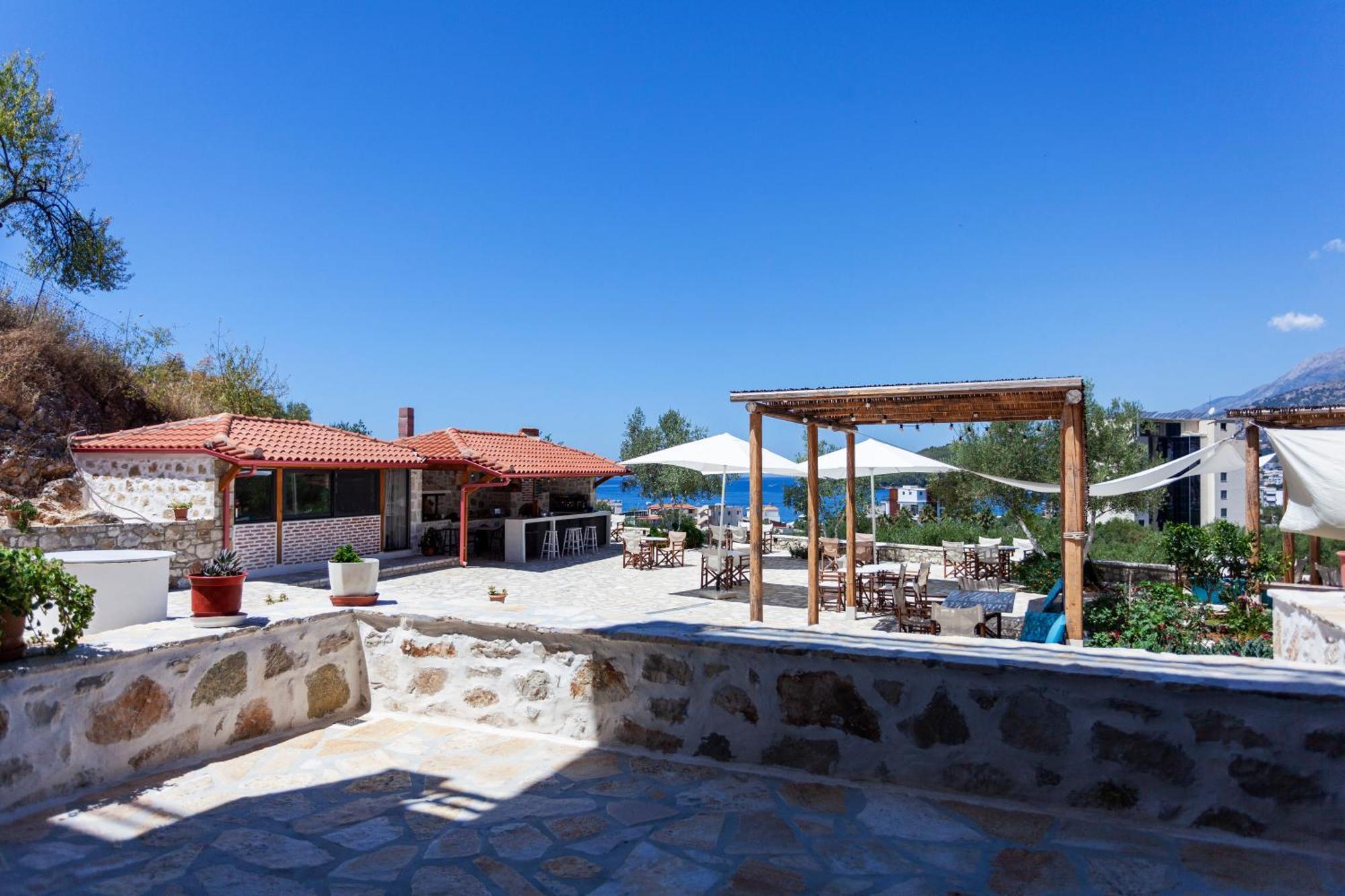 Toni Retzo Rooms Himarë Dış mekan fotoğraf